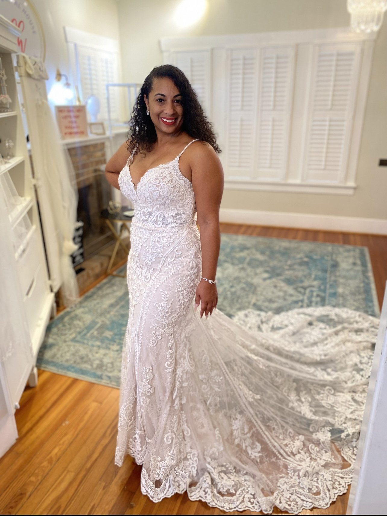 Wedding gallery and bridal plus clearance boutique